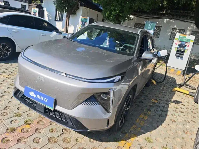 Фотография автомобиля — Geely Galaxy L7