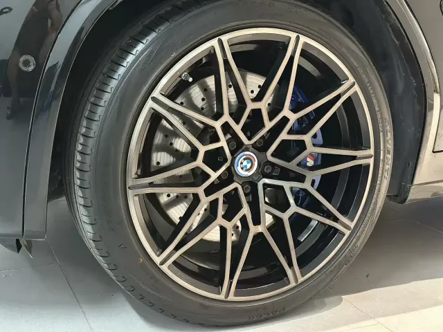 BMW X4 M — Фото автомобиля 8