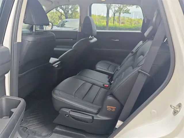 Nissan Terra — Фото автомобиля 5