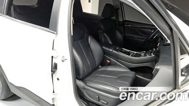 Hyundai Santafe Новый Santa Fe Дизель 2.2 2WD — Фото автомобиля 12