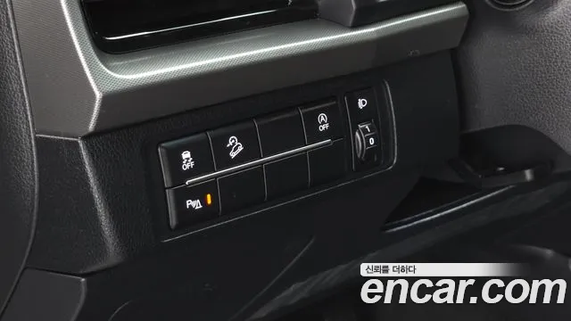 KG_Mobility_Ssangyong Rexton Новый Rexton Sport Khan Дизель 2.2 4WD — Фото автомобиля 15