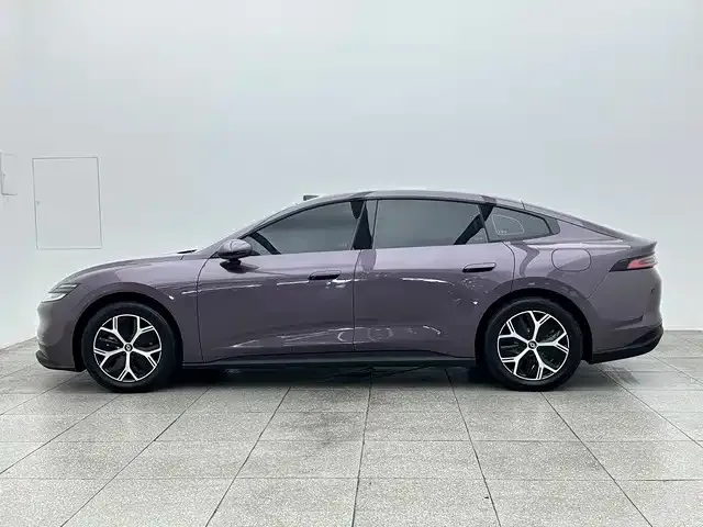 Changan Qiyuan A06 — Фото автомобиля 8