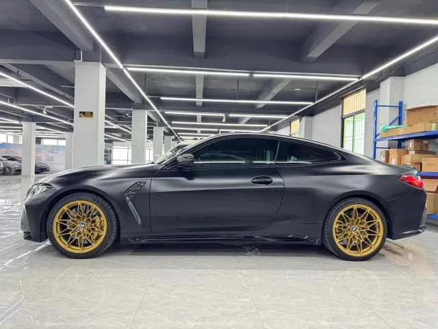 BMW M4 — Фото автомобиля 5