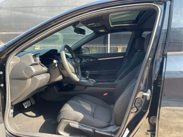 Honda Civic — Фото автомобиля 9