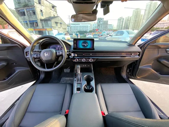 Honda Civic — Фото автомобиля 16