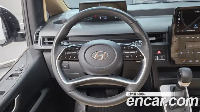 Hyundai Staria Staria L3.5 Tourer 9 мест — Фото автомобиля 16