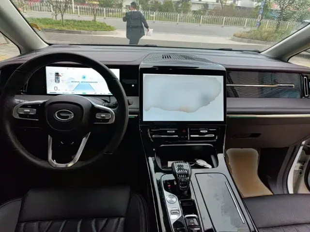 GAC Trumpchi M8 — Фото автомобиля 9