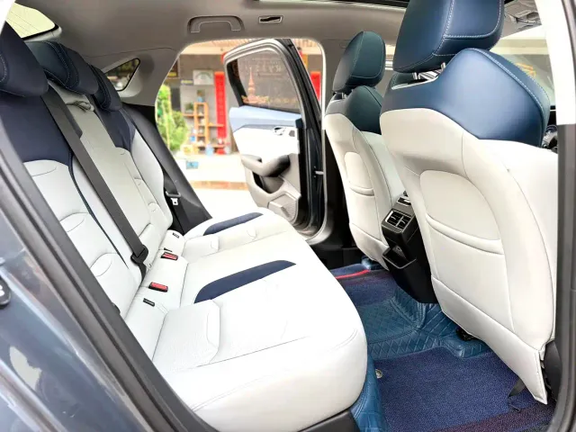 Geely Xingrui — Фото автомобиля 12