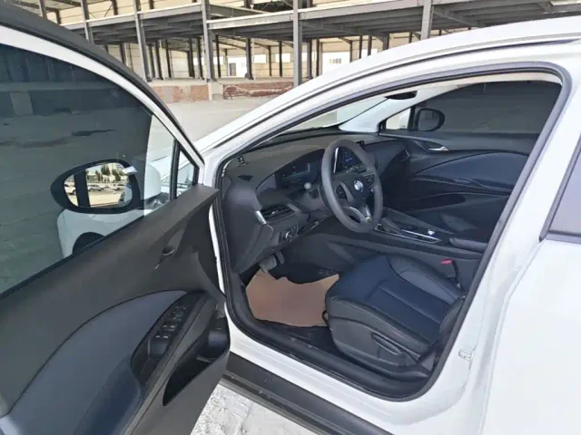 Buick Velite 6 — Фото автомобиля 15