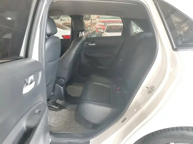 Honda Fit — Фото автомобиля 12