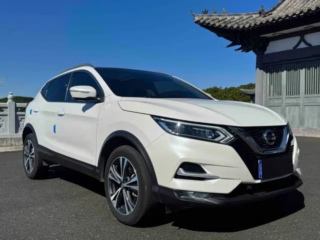 Nissan Qashqai — Фото автомобиля 3