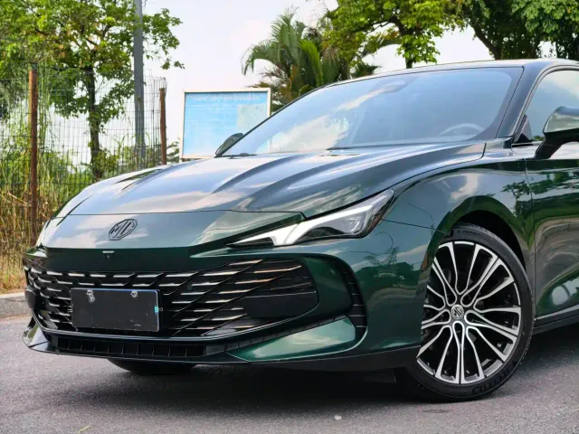 MG 7 — Фото автомобиля 10