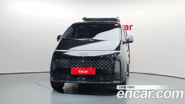 Hyundai Staria Staria — Фото автомобиля 2