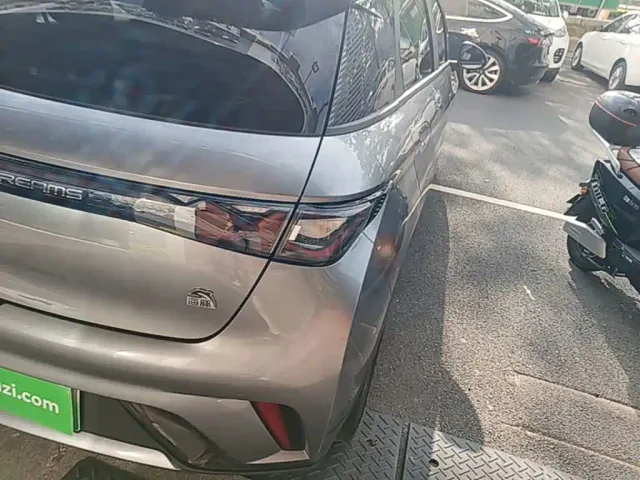 BYD Dolphin — Фото автомобиля 7