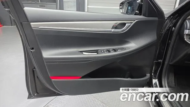 Hyundai Grandeur Новый Grandeur IG — Фото автомобиля 24