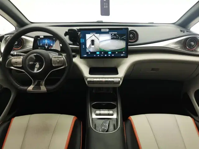 BYD Dolphin — Фото автомобиля 12