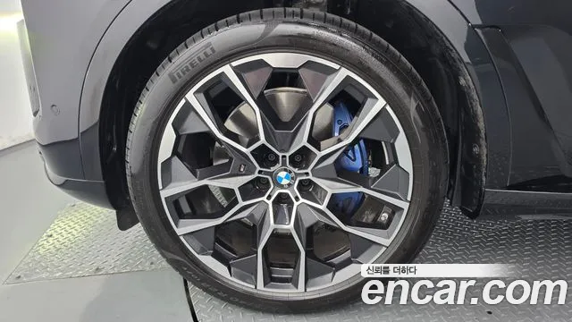 BMW X7 — Фото автомобиля 5