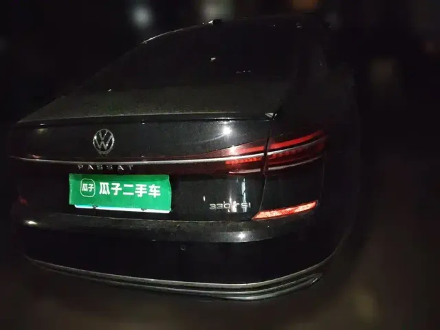 Volkswagen Passat — Фото автомобиля 6