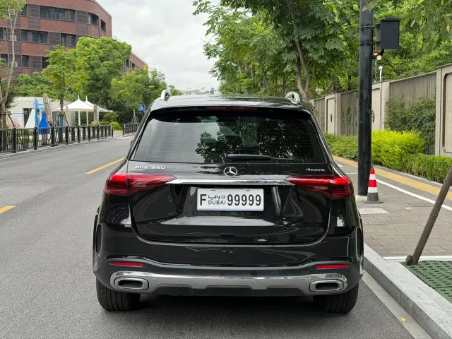 Mercedes-Benz GLE-Class — Фото автомобиля 5