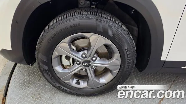 Kia Seltos — Фото автомобиля 19