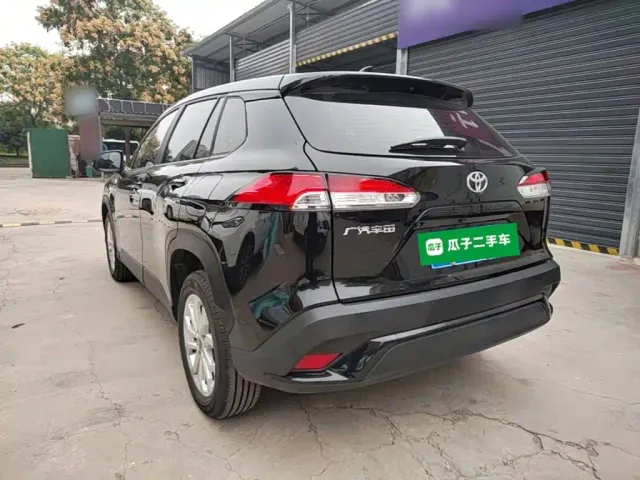 Toyota Frontlander — Фото автомобиля 4