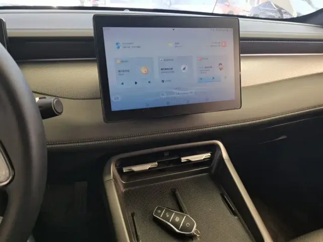 BYD Qin PLUS — Фото автомобиля 12