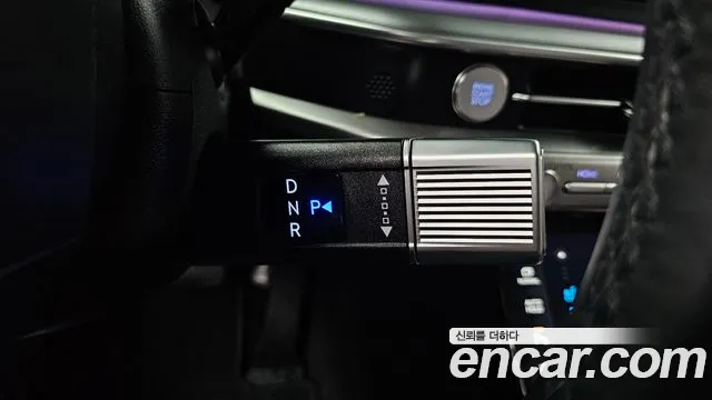 Hyundai Grandeur GN7 — Фото автомобиля 12