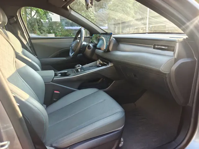 BYD Qin PLUS — Фото автомобиля 10