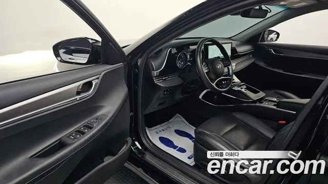 Hyundai Grandeur Новый Grandeur IG 3.0 LPi (Для проката) — Фото автомобиля 10