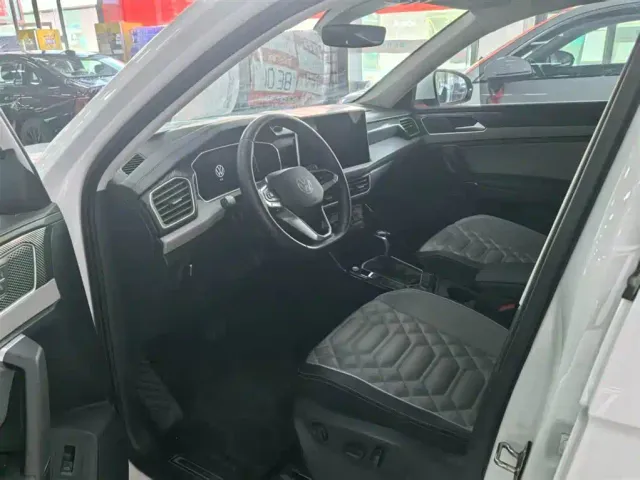 Volkswagen Tayron — Фото автомобиля 7
