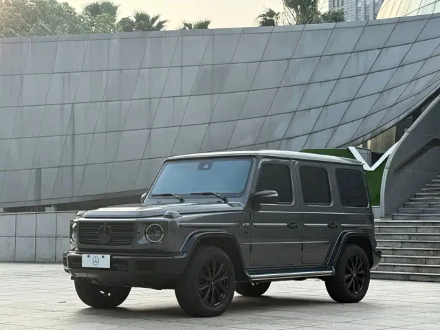 Фотография автомобиля — Mercedes-Benz G-Class