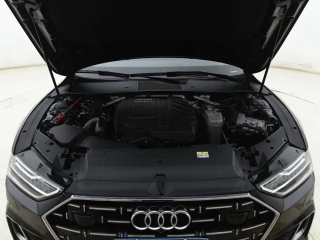 Audi A7L — Фото автомобиля 17