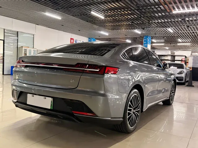 BYD Han — Фото автомобиля 6