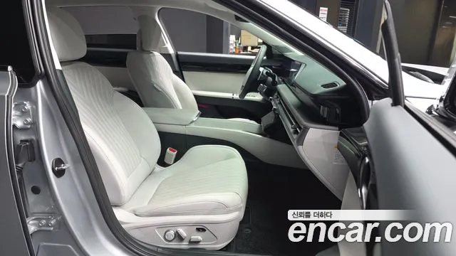Hyundai Grandeur GN7 — Фото автомобиля 17