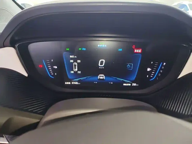 Buick Velite 6 — Фото автомобиля 11
