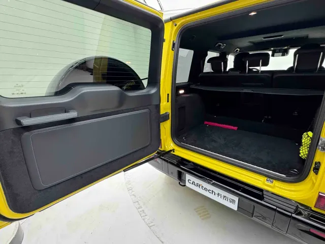 Mercedes-Benz G-Class — Фото автомобиля 25