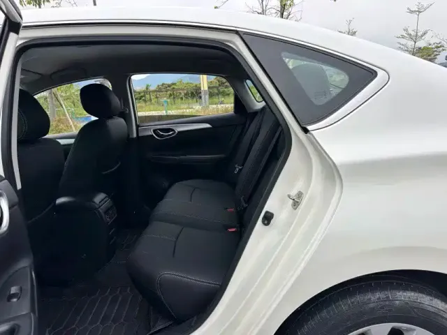 Nissan Sylphy — Фото автомобиля 9