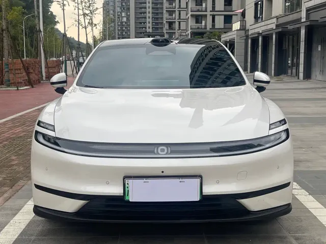 Changan Qiyuan A06 — Фото автомобиля 2