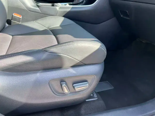 Toyota Wildlander — Фото автомобиля 14
