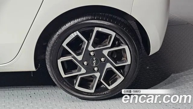 Kia RAY Новый Kia Ray Signature — Фото автомобиля 21