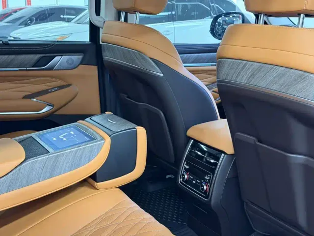 Tank 500 — Фото автомобиля 13