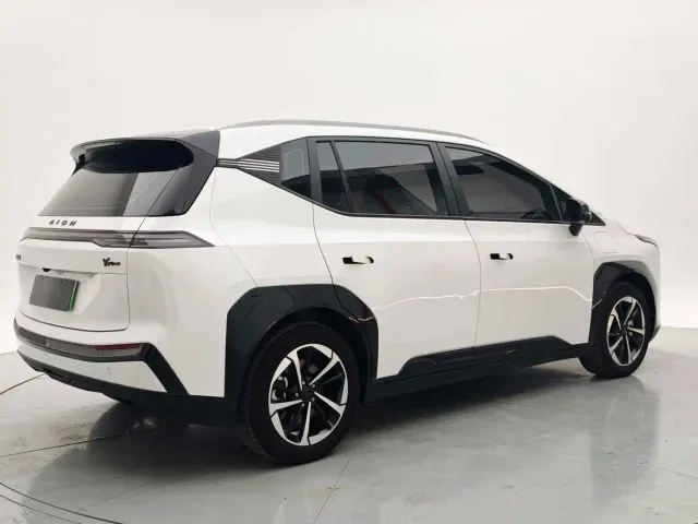GAC Aion Y — Фото автомобиля 5