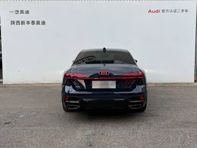 Audi A6L — Фото автомобиля 3