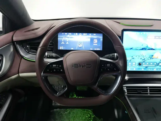 BYD Seal 07 DM-i — Фото автомобиля 11