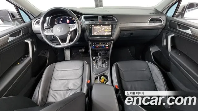 Volkswagen Tiguan — Фото автомобиля 7