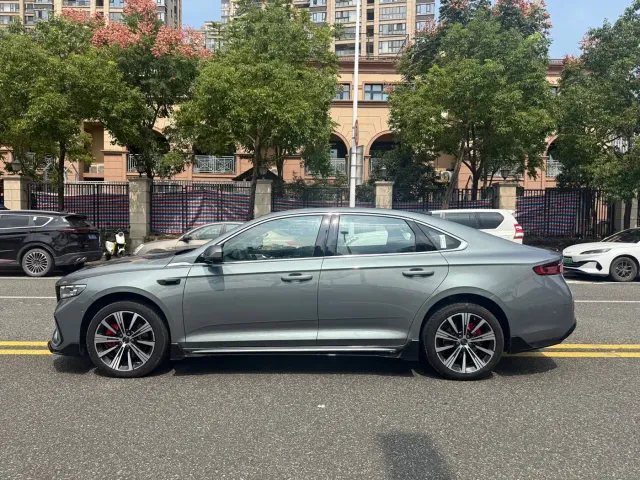 Geely Xingrui — Фото автомобиля 8