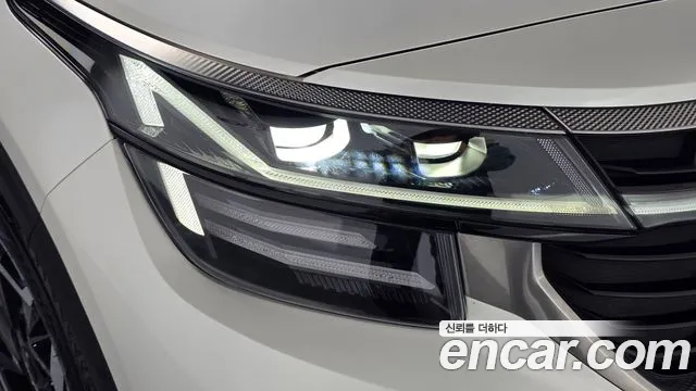 Kia Seltos New — Фото автомобиля 7