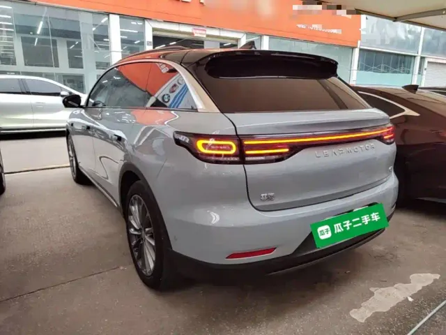 Leapmotor C11 — Фото автомобиля 4