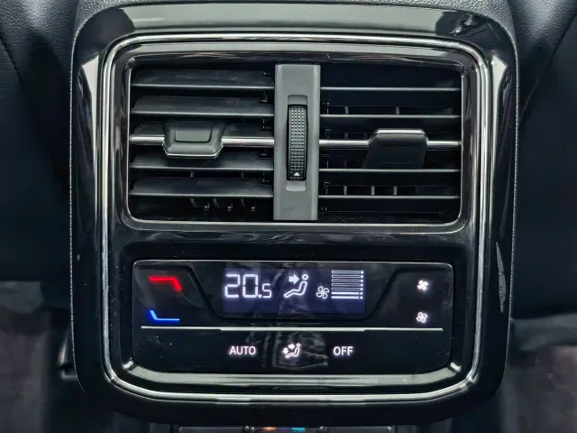 Volkswagen Passat — Фото автомобиля 20