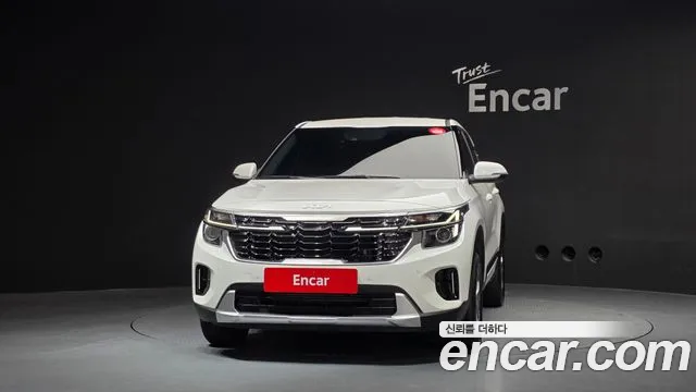 Kia Seltos New — Фото автомобиля 3